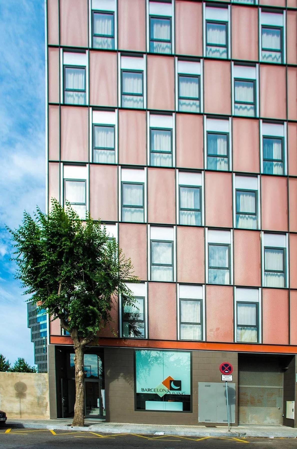 Ona Living Barcelona Aparthotel L'Hospitalet de Llobregat Exterior photo